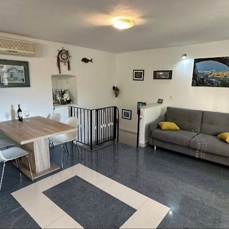 Apartmani Dalmacija Brela Eksteriør billede